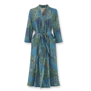 🦇 Favorites "Peacock Plumes" Robe 🦇